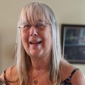 Meet your Posher, Carol